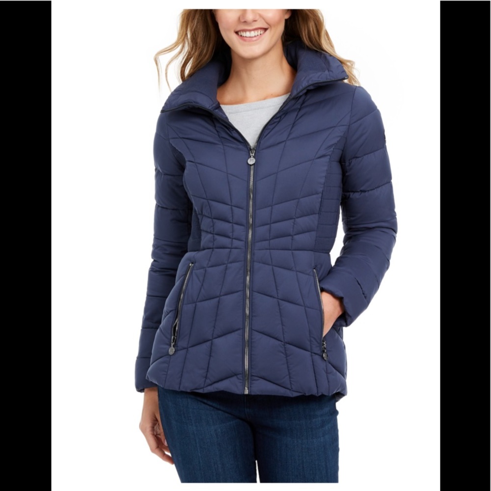 Bernardo Packable Jacket/Coat - Picture 2 of 7